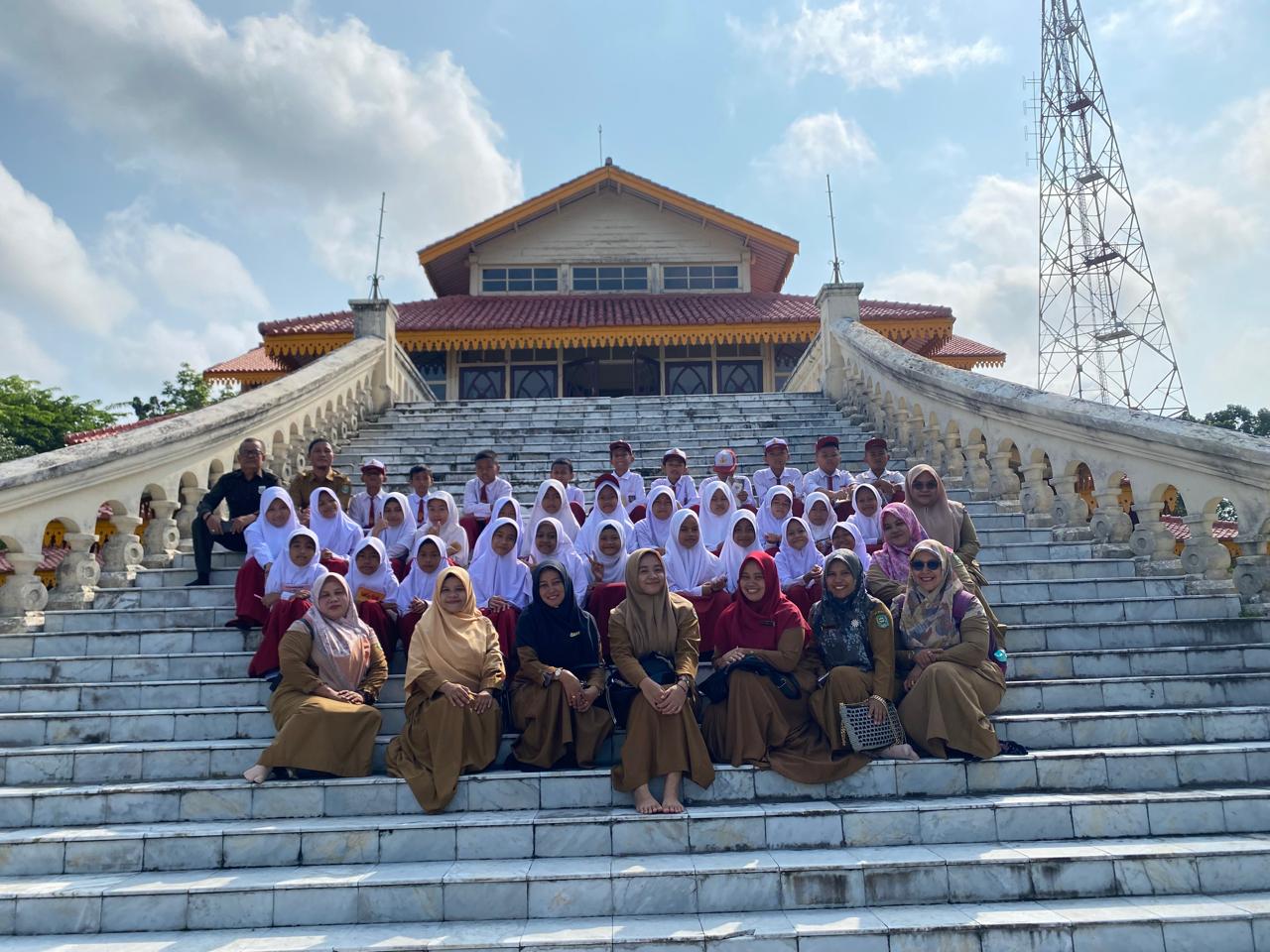 kunjungan museum