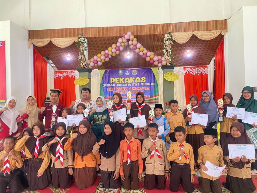 kegiatan PEKAKAS di SMP Negeri 1 Mempura